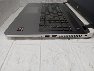 Portatil HP Pavilion 15-ab114ns  (1759)