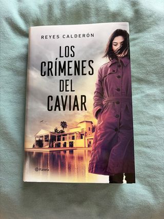 Los crímenes del caviar: Una novela de la juez ...