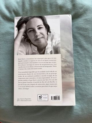 Los crímenes del caviar: Una novela de la juez ...