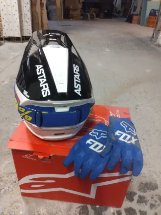 Casco Alpinestars Motocross + Guantes Fox