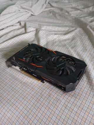 Tarjeta Gráfica Gigabyte GTX 1050 Ti 4GB GDDR5