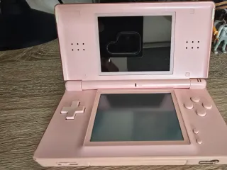 Nintendo DS Lite Rosa + Juegos