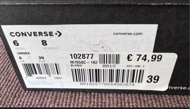 Converse Chuck Taylor Talla 39 Blancas