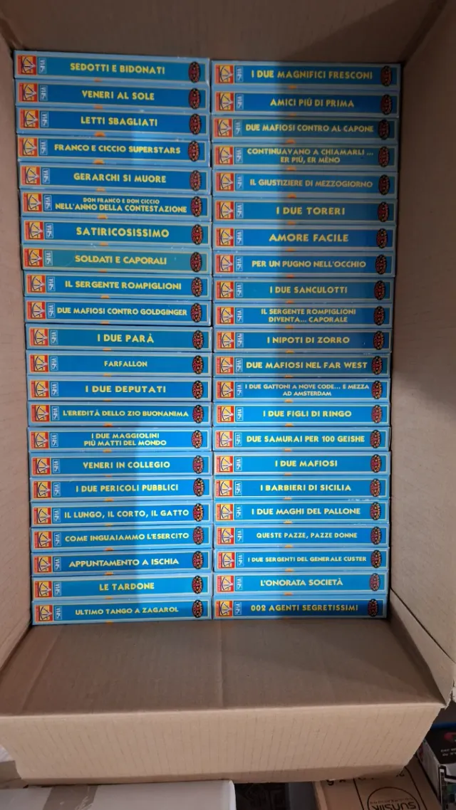 26 Cassette VHS Franco e Ciccio - Collezione Compl