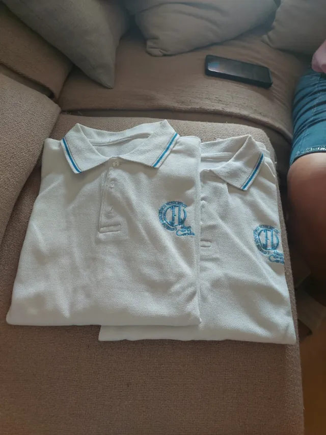 Pack 2 polos Hijas de la Caridad T.18