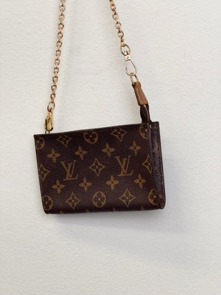 Pochette Louis Vuitton Monogram Marrón y Dorado