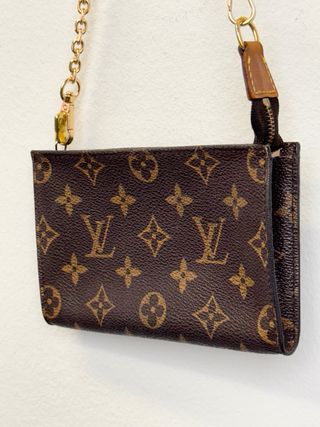 Pochette Louis Vuitton Monogram Marrón y Dorado