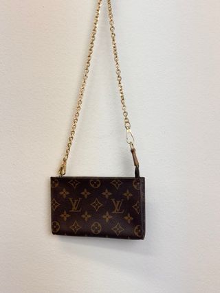 Pochette Louis Vuitton Monogram Marrón y Dorado