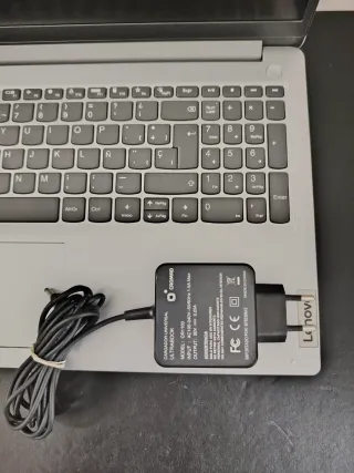 Lenovo IdeaPad Intel N4020 16GB RAM 256GB SSD