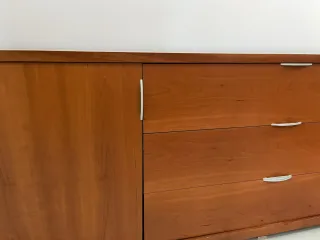 Aparador de madera urge venta