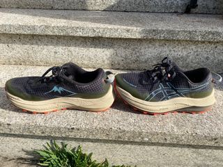 Asics Trabuco Max 3 Talla 43.5 Trail