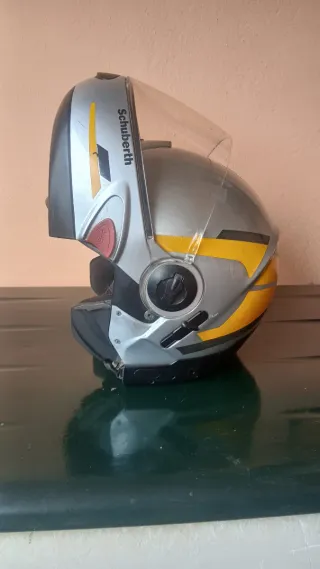 Casco modular Schuberth