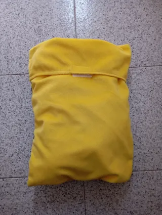 Cojín infantil de abeja