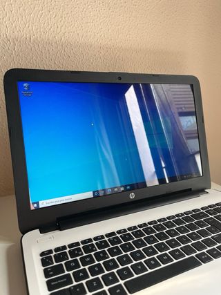 HP 15.6 AMD E1-6015 4GB 500GB W10