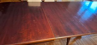 Mesa de comedor extensible de madera