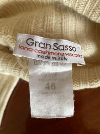 Jersey cuello alto tejido trenzado señora