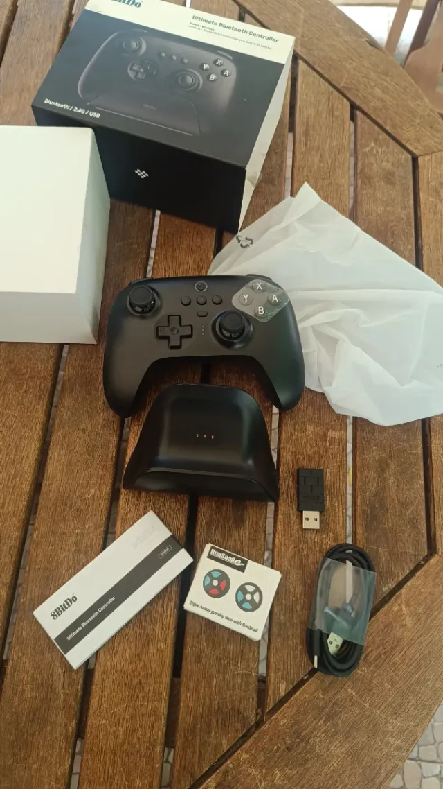 8Bitdo Ultimate Bluetooth y 2.4g Controlador