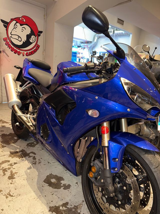 Yamaha YZF R6 2005