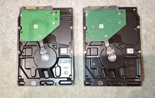 2x Discos Duros Seagate 1TB 3.5 HDD