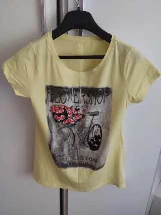 Lote 3 camisetas grises y amarillas