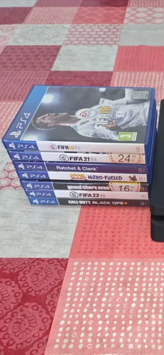 PS4 Videojuegos: FIFA 18, 21, 22, Ratchet & Clank,