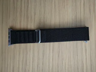 Correa Alpine Loop Negra Apple Watch