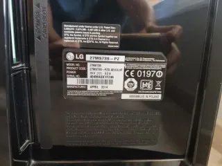 Televisor LG 27” Full HD con Smart TV y TDT