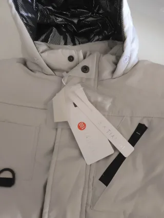 Chaqueta niña beige