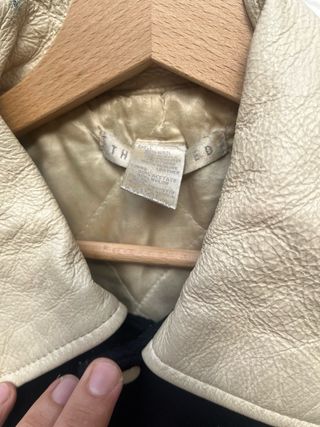 Chaqueta Varsity Vintage Negra y Beige