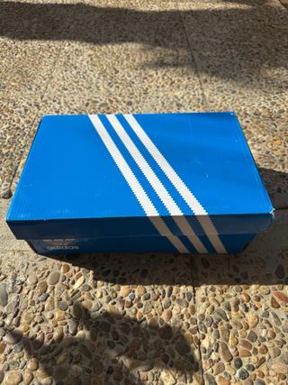 Adidas Spezial Grises a estrenar