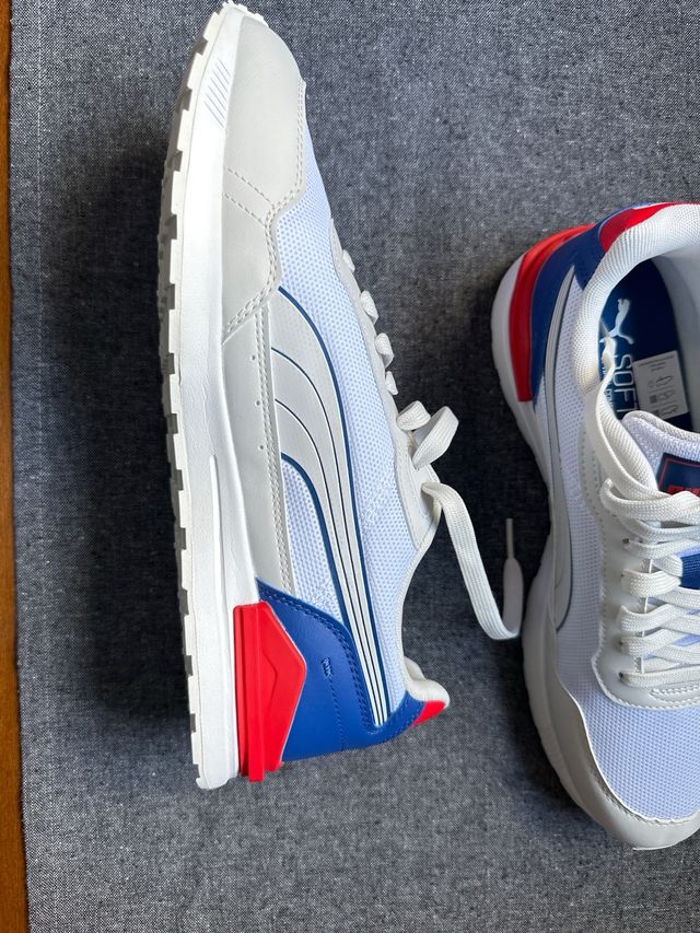 Zapatillas Puma chico T43