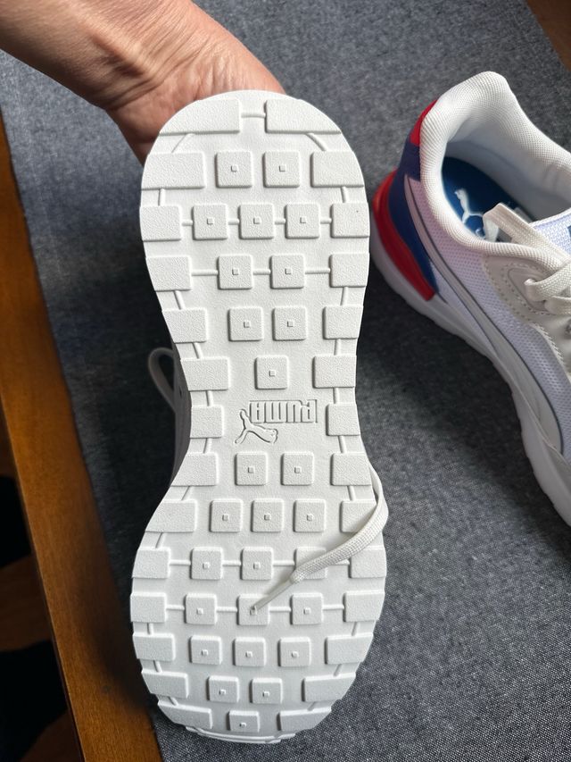 Zapatillas Puma chico T43