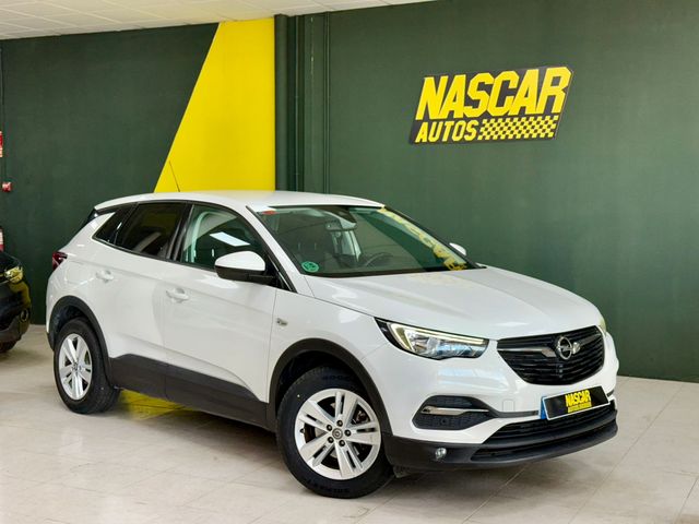 Opel Grandland X 2019