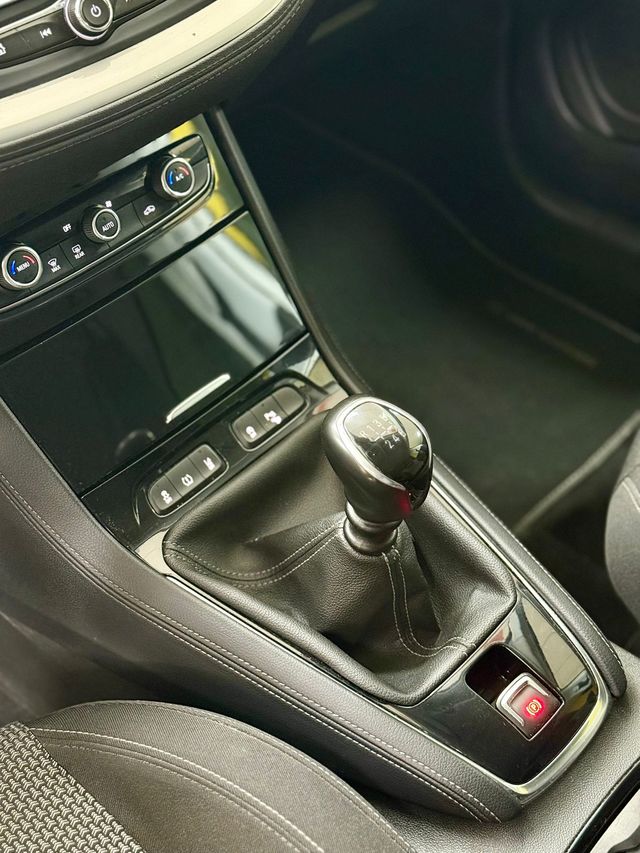 Opel Grandland X 2019