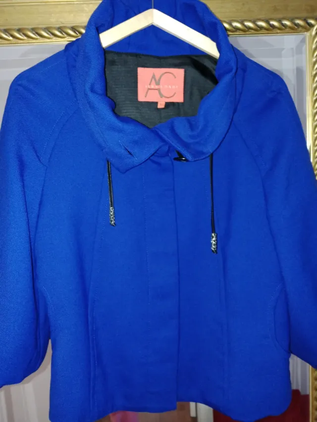 Chaquetón AC azul talla 40
