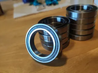 Rodamientos 25x37x7 RS2 6805_2RS