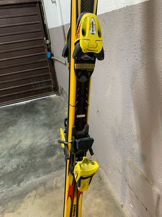 Esquís hombre + Botas + Bastones