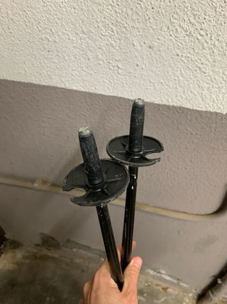 Esquís hombre + Botas + Bastones