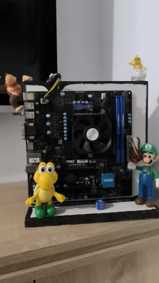 Open Frame con scheda MSI e CPU AMD A10 5700K