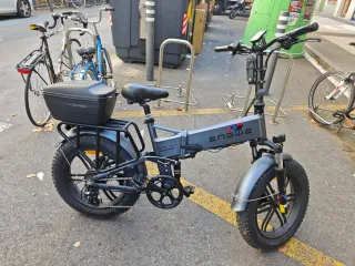 Bicicleta eléctrica ENGWE plegable