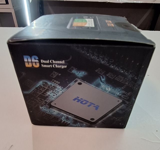 Cargador D6 Dual HOTA   2x325W 15A