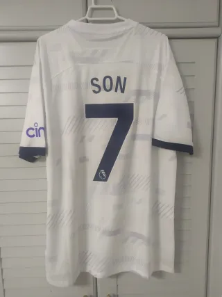 Camiseta de fútbol Tottenham 2023-2024
Xl