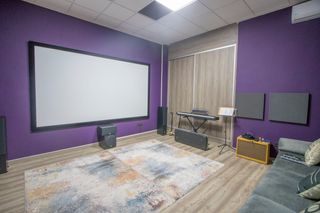 Piso 1ª planta con cine y BBQ