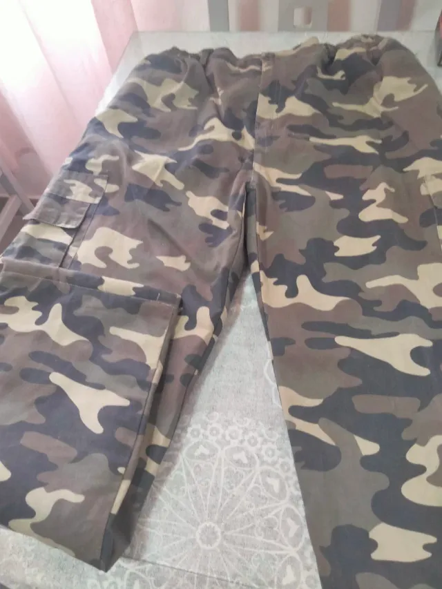 Pantalón camuflaje XXL forro polar