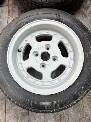 Llantas para clásicos 
