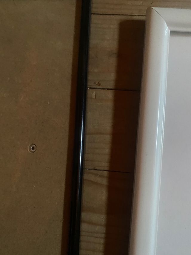 Due cornici in legno