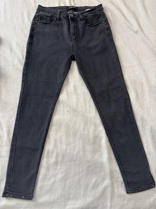 Pantalón Jean Gris Push Up