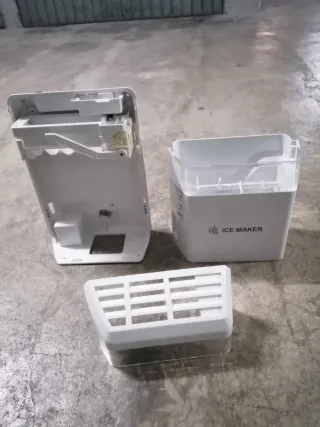 Ricambi per frigoriferi e fabbricatori di ghiaccio americani