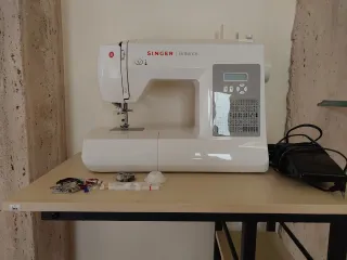 Máquina de coser Singer Brilliance 6180