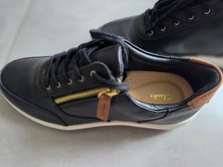 Zapatillas Clarks Un Rio Mujer Cremallera Negra